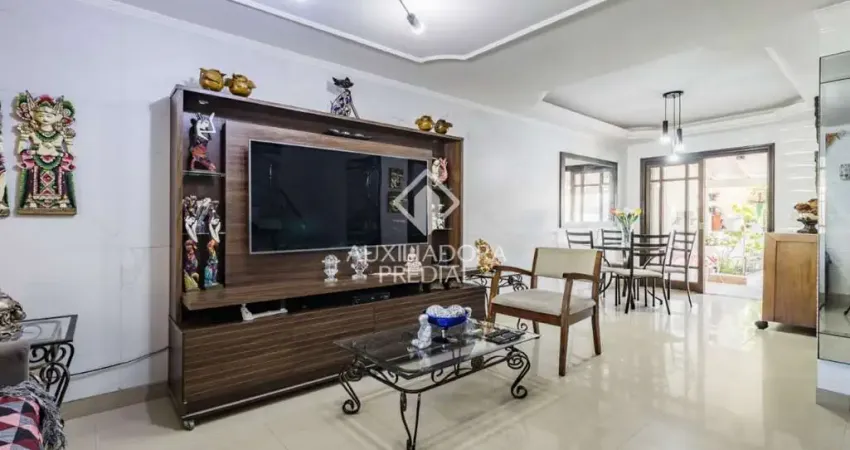 Casa com 3 quartos à venda na Rua Leopoldo Bettiol, 146, Jardim Itu Sabará, Porto Alegre
