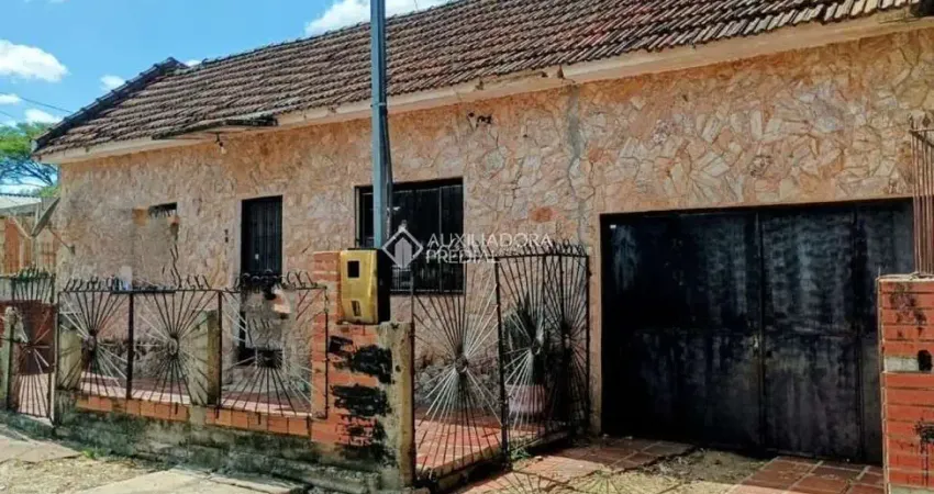 Terreno à venda na Rua Ângelo Barboza, 78, Cavalhada, Porto Alegre