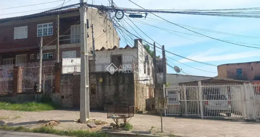 Terreno à venda na Rua Cananéia, 45, Vila Jardim, Porto Alegre