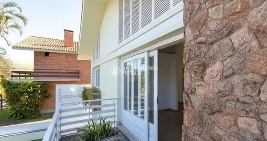 Casa com 3 quartos à venda na Rua Manauê, 76, Vila Assunção, Porto Alegre