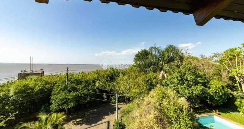Casa com 3 quartos à venda na Rua Guato, 111, Vila Assunção, Porto Alegre