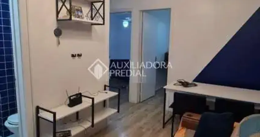 Apartamento com 2 quartos à venda na Rua José Barcellos Garcia, 100, Rubem Berta, Porto Alegre