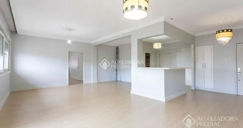 Apartamento com 3 quartos à venda na Rua Duque de Caxias, 1361, Centro Histórico, Porto Alegre