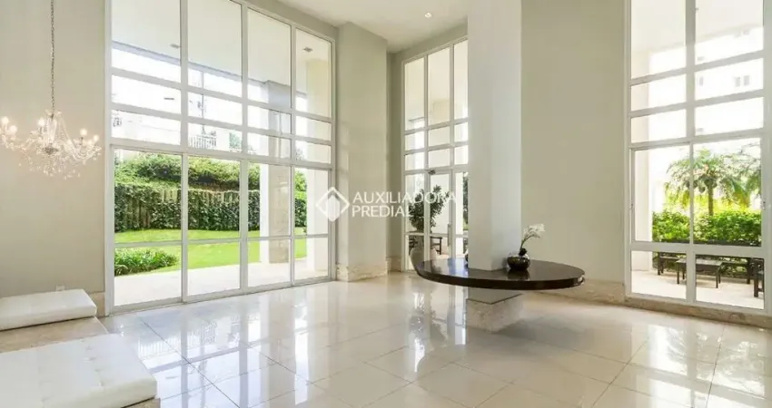 Apartamento com 3 quartos à venda na Avenida Túlio de Rose, 500, Jardim Europa, Porto Alegre