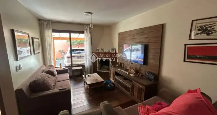 Casa em condomínio fechado com 3 quartos à venda na Rua Doutor Armando Barbedo, 1161, Tristeza, Porto Alegre