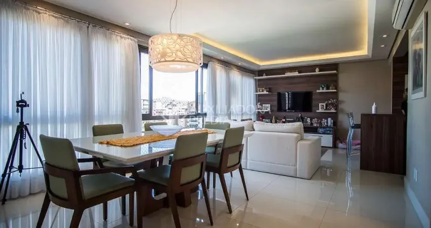 Apartamento com 3 quartos à venda na Rua Dário Pederneiras, 467, Petrópolis, Porto Alegre