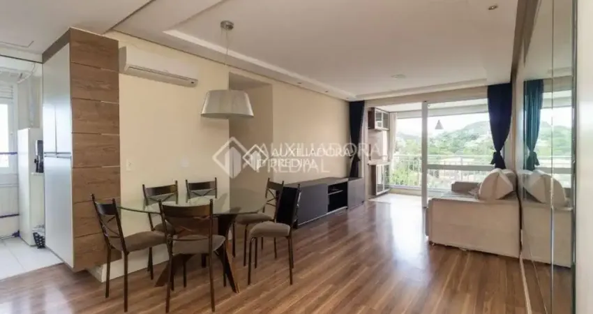 Apartamento com 3 quartos à venda na Rua Bispo William Thomas, 200, Teresópolis, Porto Alegre