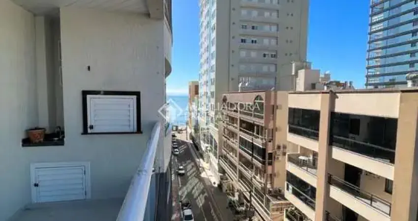 Apartamento com 3 quartos à venda na Rua 255, 120, Meia Praia, Itapema