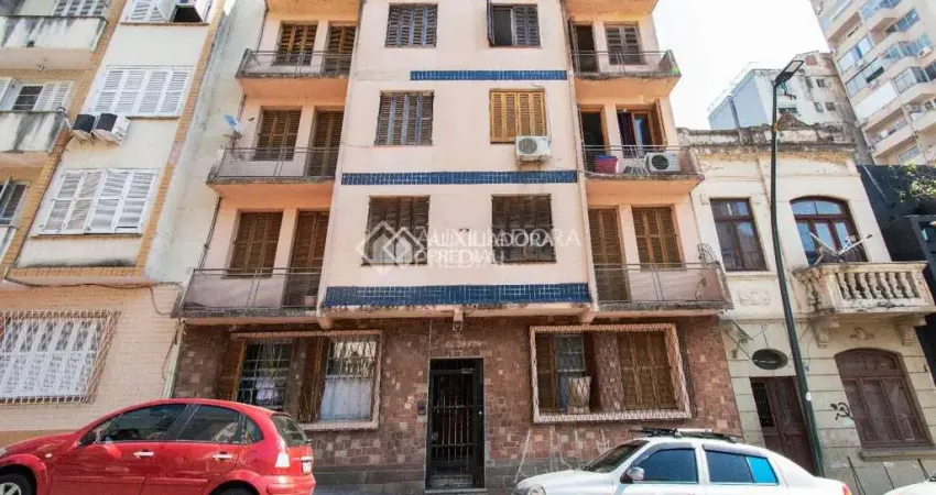 Apartamento com 3 quartos à venda na Rua General Portinho, 257, Centro Histórico, Porto Alegre