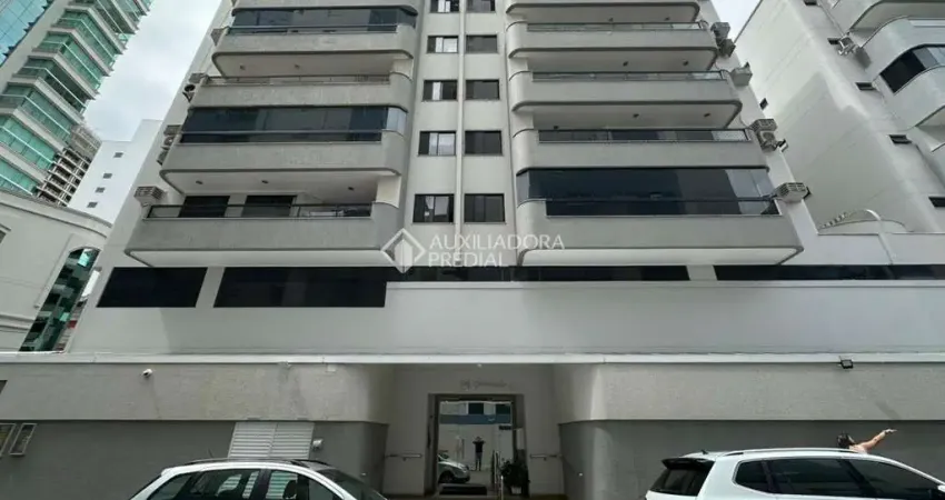 Apartamento com 2 quartos à venda na Rua 207, 210, Centro, Itapema
