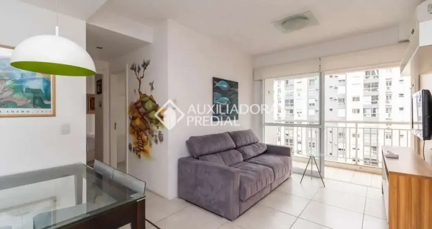 Apartamento com 2 quartos à venda na Beco Andaraí, 675, Passo da Areia, Porto Alegre