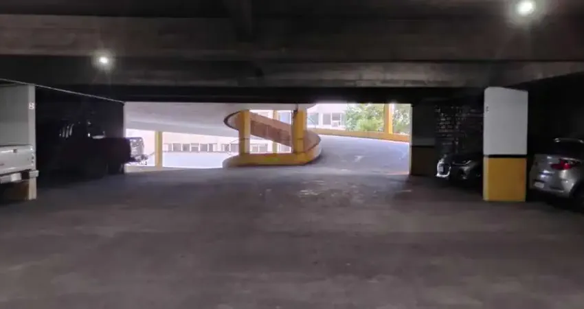 Garagem à venda na Avenida Independência, 160, Independência, Porto Alegre