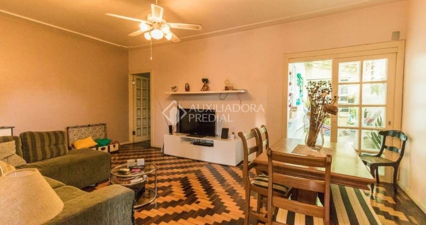 Apartamento com 3 quartos à venda na Rua Marquês do Pombal, 830, Moinhos de Vento, Porto Alegre