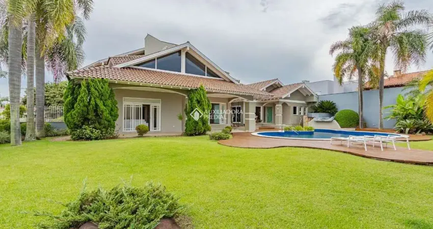 Casa com 5 quartos à venda na LUIS ROESLER, 330, São José, São Leopoldo