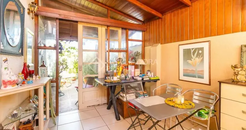 Apartamento com 2 quartos à venda na Rua Mariante, 650, Rio Branco, Porto Alegre