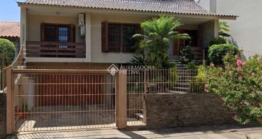 Casa com 4 quartos à venda na Rua Maestro Salvador Campanella, 70, Jardim Itu Sabará, Porto Alegre