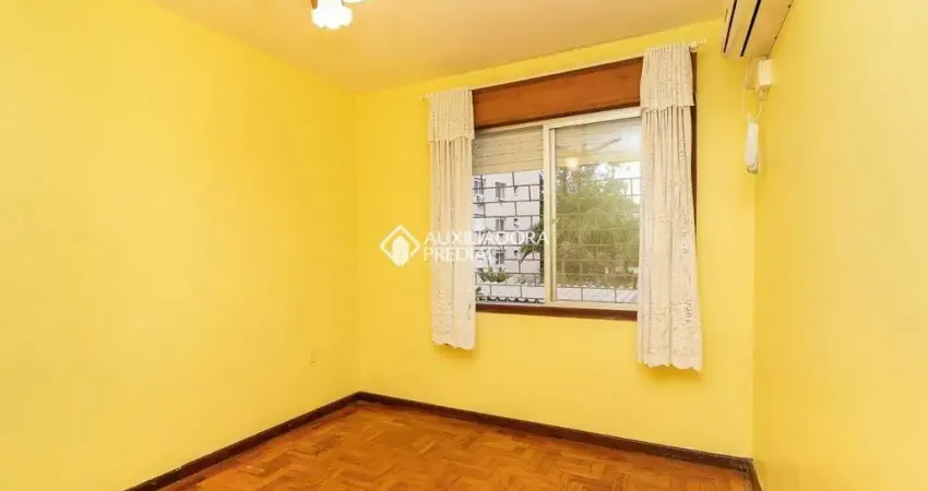 Apartamento com 2 quartos à venda na Rua Lasar Segall, 260, São Sebastião, Porto Alegre