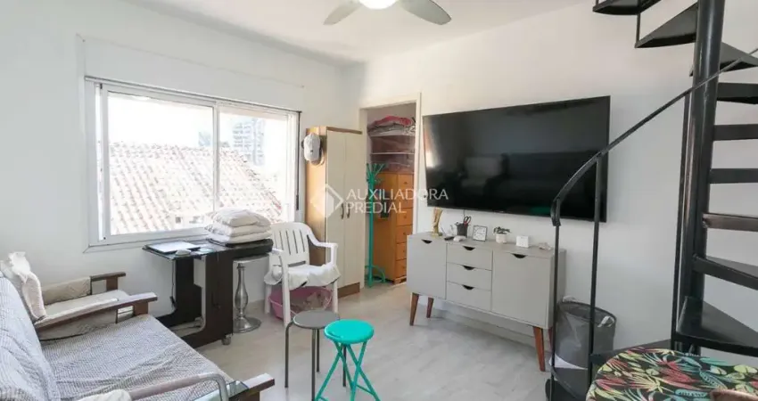 Cobertura com 2 quartos à venda na Rua Ramiro Barcelos, 748, Floresta, Porto Alegre