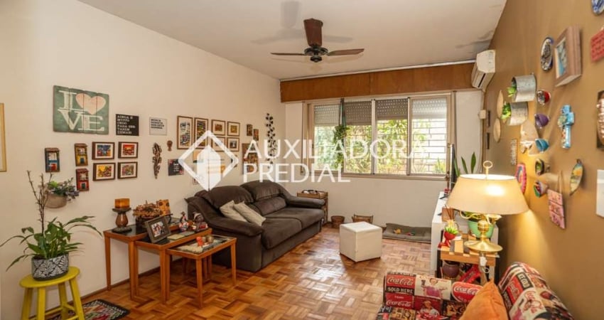 Apartamento com 3 quartos à venda na Rua Ramiro Barcelos, 953, Independência, Porto Alegre