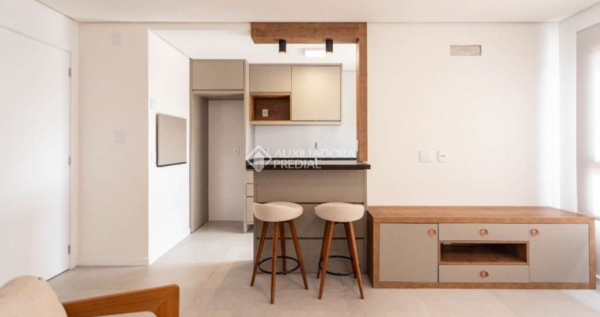 Apartamento com 3 quartos à venda na Avenida do Forte, 1062, Vila Ipiranga, Porto Alegre