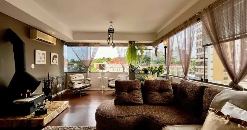 Apartamento com 3 quartos à venda na Rua Azevedo Sodré, 346, Passo da Areia, Porto Alegre