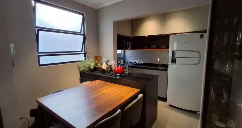 Cobertura com 2 quartos à venda na Avenida Lavras, 526, Petrópolis, Porto Alegre