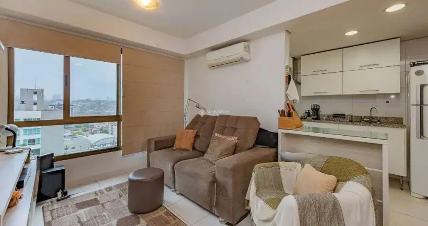 Apartamento com 2 quartos à venda na Beco Andaraí, 566, Passo da Areia, Porto Alegre
