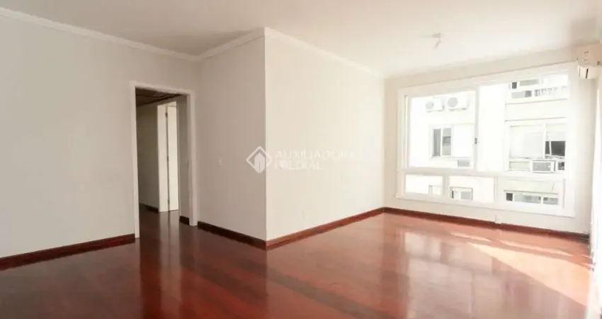 Apartamento com 3 quartos à venda na Rua Marquês do Pombal, 477, Moinhos de Vento, Porto Alegre