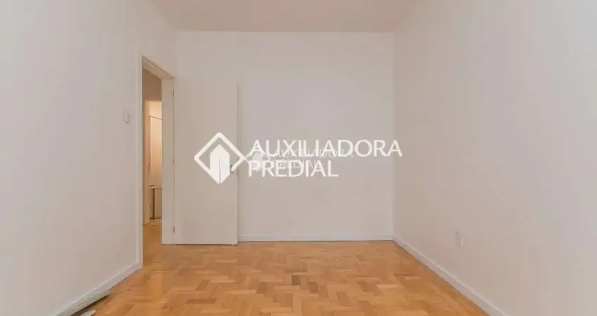 Apartamento com 2 quartos à venda na Rua Garibaldi, 902, Independência, Porto Alegre
