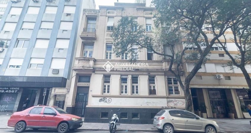 Apartamento com 3 quartos à venda na Rua Duque de Caxias, 1294, Centro Histórico, Porto Alegre