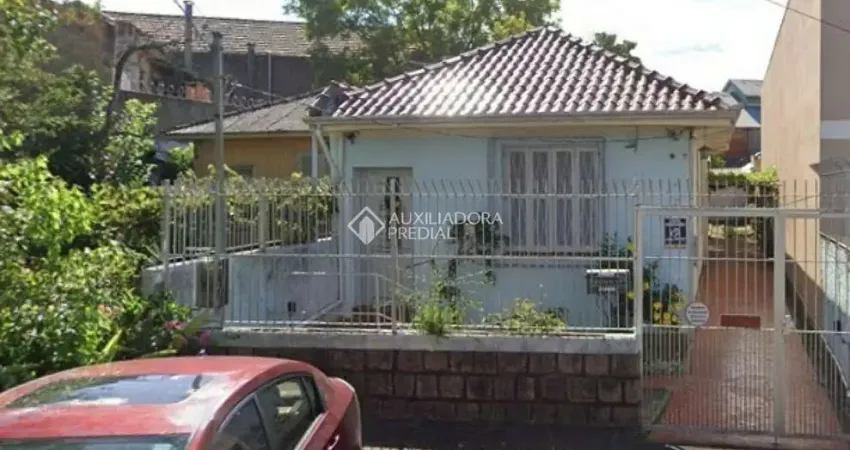 Casa com 2 quartos à venda na Avenida Bahia, 1339, São Geraldo, Porto Alegre
