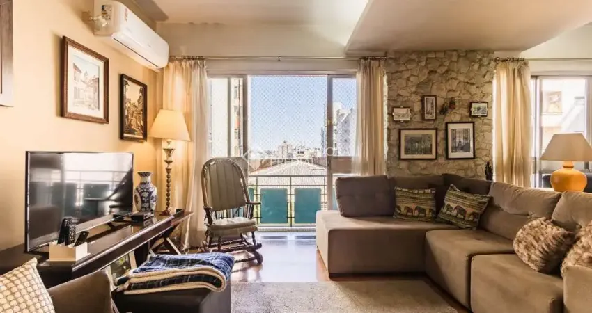 Apartamento com 3 quartos à venda na Rua Duque de Caxias, 1374, Centro Histórico, Porto Alegre