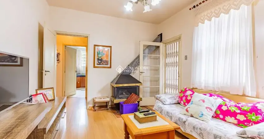 Casa com 6 quartos à venda na Rua Doutor Lauro de Oliveira, 239, Rio Branco, Porto Alegre