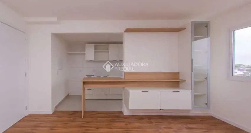 Apartamento com 2 quartos à venda na Herculano Carneiro Pinto, 55, Jardim Itu Sabará, Porto Alegre