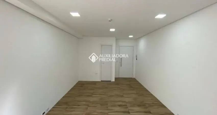 Sala comercial à venda na Avenida Getúlio Vargas, 4831, Marechal Rondon, Canoas