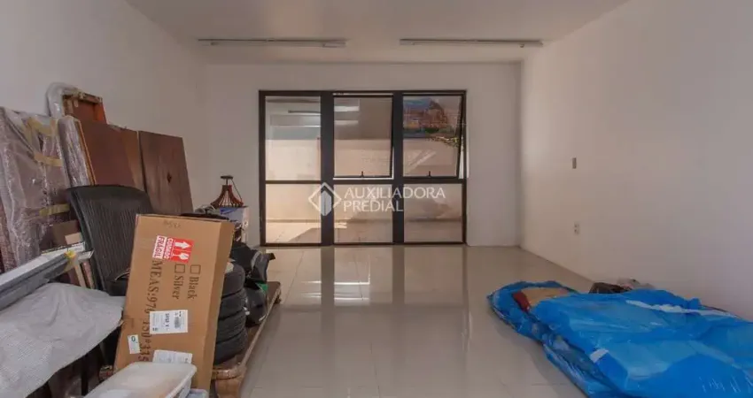 Sala comercial à venda na Avenida Cristóvão Colombo, 3187, Floresta, Porto Alegre