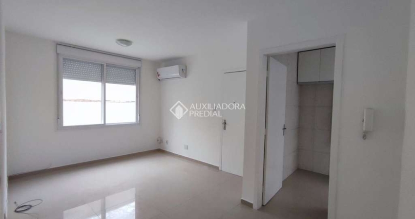 Apartamento com 1 quarto à venda na Avenida Cristóvão Colombo, 3580, Floresta, Porto Alegre