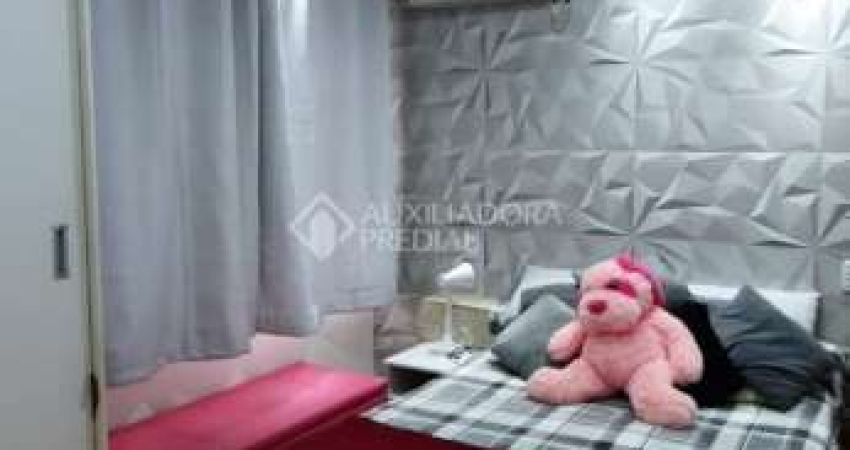 Apartamento com 2 quartos à venda na Avenida Niterói, 244, Medianeira, Porto Alegre