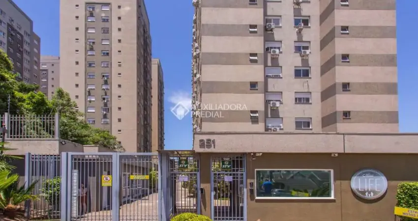 Apartamento com 2 quartos à venda na Rua Attílio Bilibio, 251, Jardim Carvalho, Porto Alegre