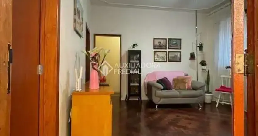 Apartamento com 3 quartos à venda na Avenida Benjamin Constant, 855, São João, Porto Alegre