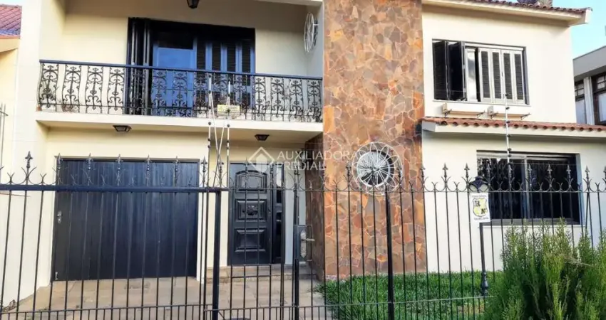 Casa em condomínio fechado com 4 quartos à venda na Rua Maestro Pena, 66, Glória, Porto Alegre