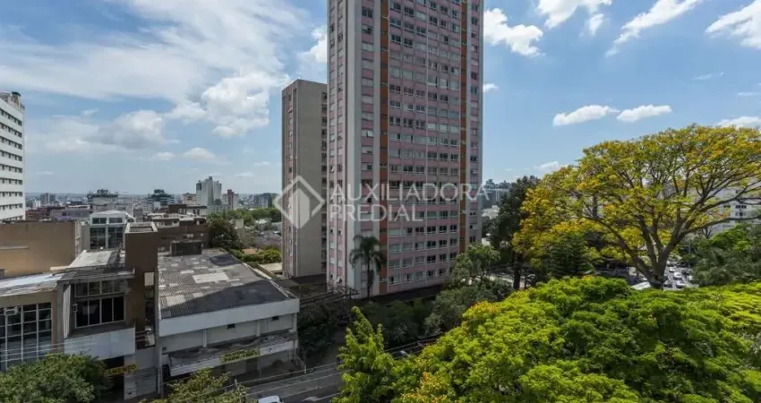 Apartamento com 3 quartos à venda na Rua Vinte e Quatro de Outubro, 925, Independência, Porto Alegre