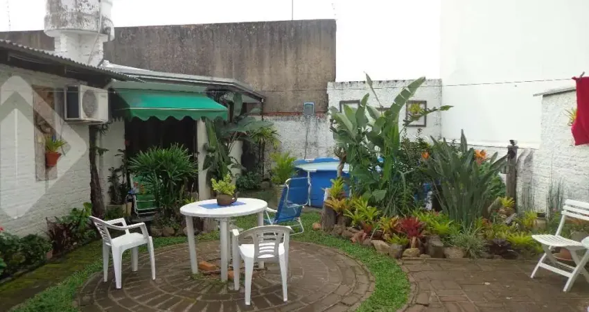 Casa em condomínio fechado com 3 quartos à venda na Rua Abílio Miller, 102, Jardim Itu Sabará, Porto Alegre