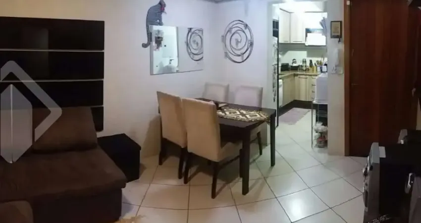 Casa em condomínio fechado com 2 quartos à venda na Avenida Guarujá, 126, Guarujá, Porto Alegre