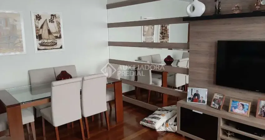 Apartamento com 3 quartos à venda na Avenida América, 170, Floresta, Porto Alegre