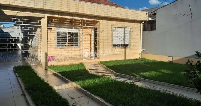 Casa em condomínio fechado com 3 quartos à venda na Rua Oliveira Lopes, 591, Sarandi, Porto Alegre