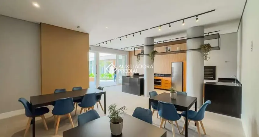 Apartamento com 2 quartos à venda na Travessa Carmem, 96, Floresta, Porto Alegre