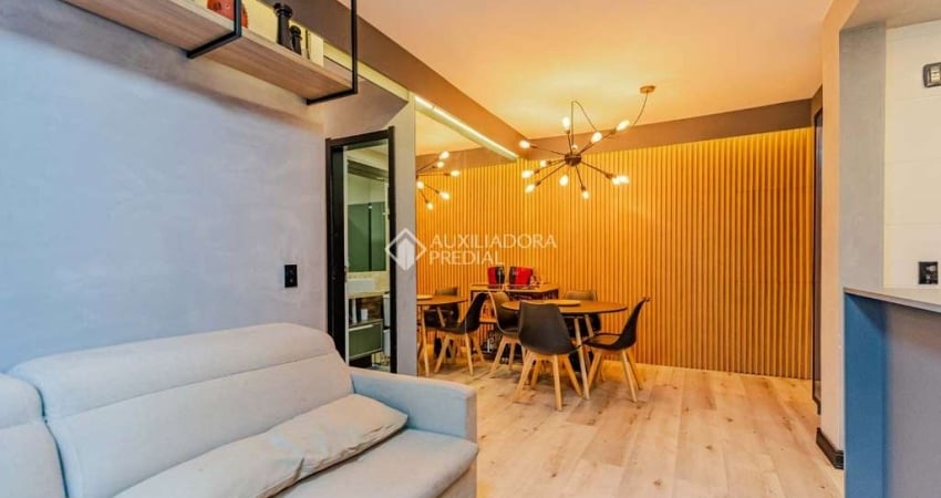 Apartamento com 3 quartos à venda na Rua Coronel Massot, 1229, Cristal, Porto Alegre