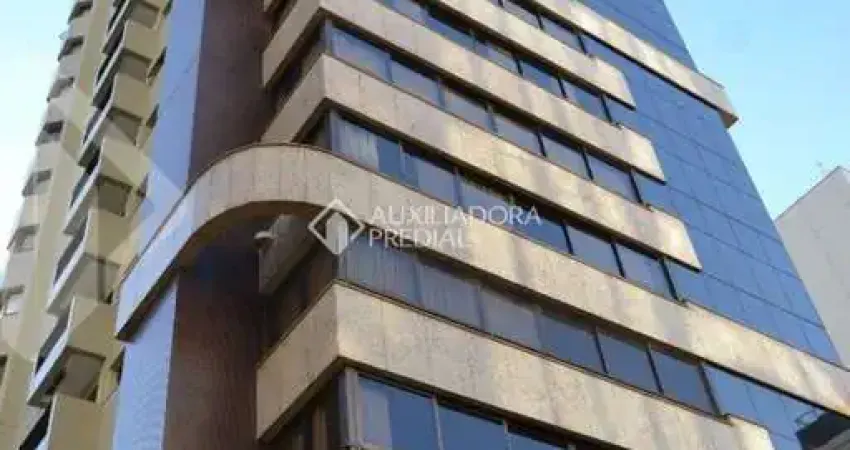 Apartamento com 3 quartos à venda na Avenida Luiz Manoel Gonzaga, 188, Petrópolis, Porto Alegre