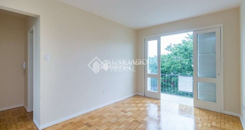 Apartamento com 3 quartos à venda na Rua Lobo da Costa, 170, Azenha, Porto Alegre